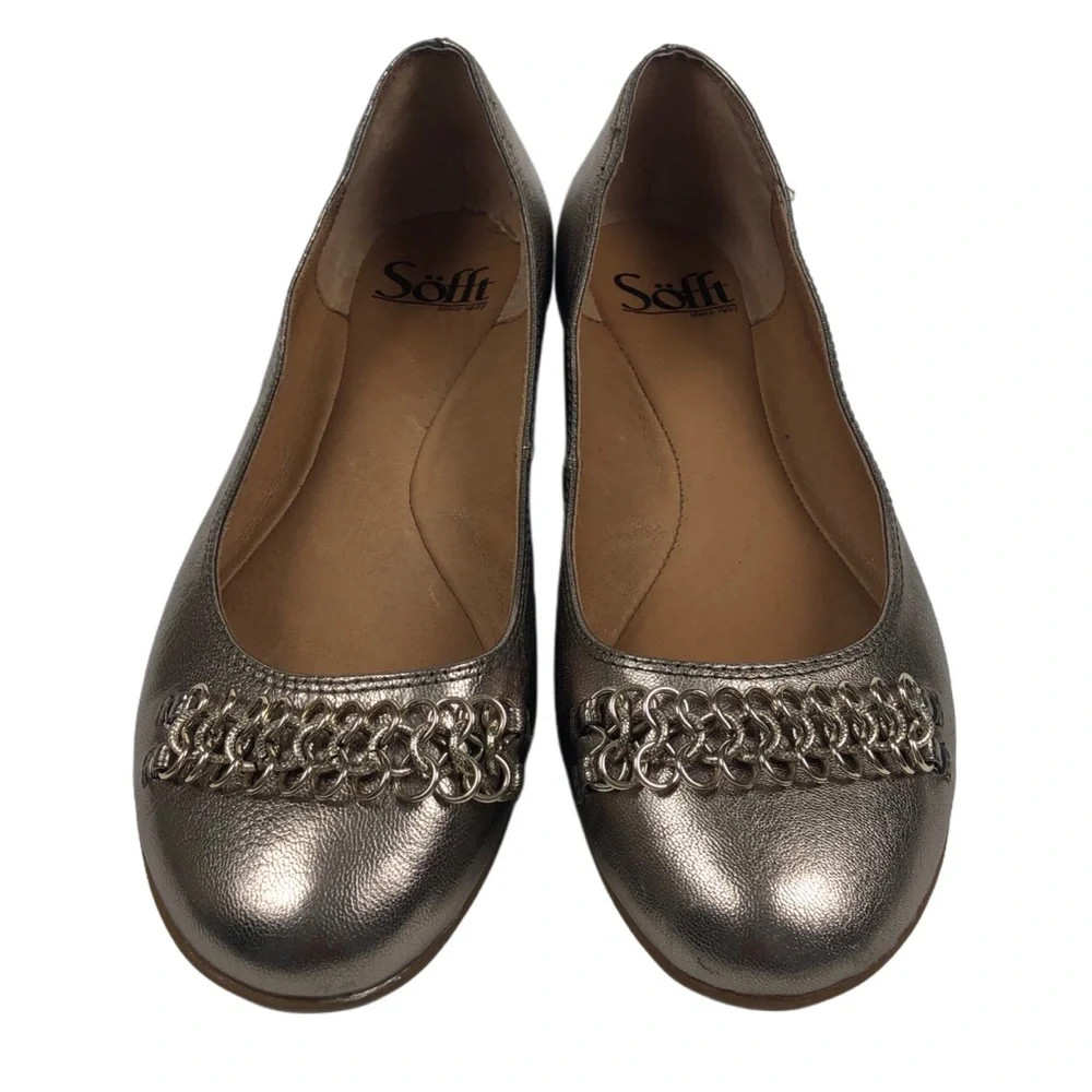 Womens Sofft Metallic Silver Chain Flats Sz 6.5